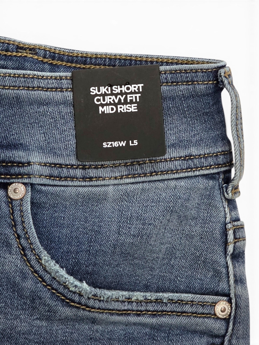 NWT Silver Jeans Co Suki Curvy Mid Rise Denim Shorts Indigo Blue Size 16W - Picture 6 of 14